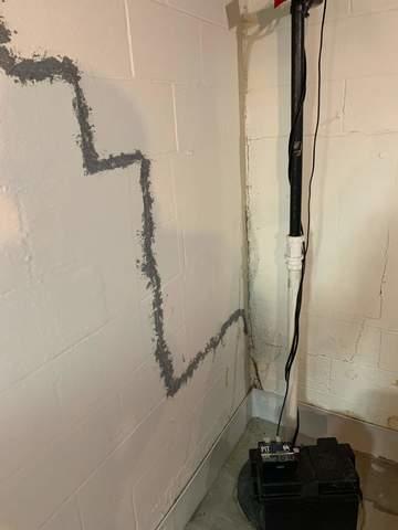 Wall cracks repaired