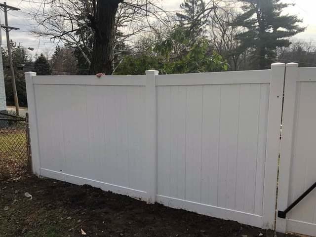 6' White Acadia Privacy Vinyl Fence (2) 4' gates