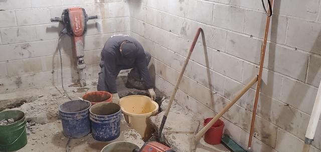 Fitting Out Sump Pump