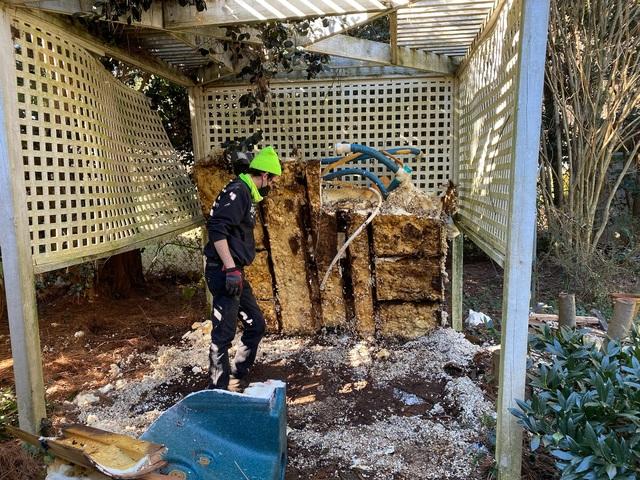 The Junkluggers of Atlanta Metro East going to town on a hot tub. Demolition can be fun! Our team quickly took apart that hot tub & delighted our customer.