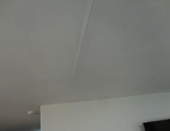 Ceiling Cracks