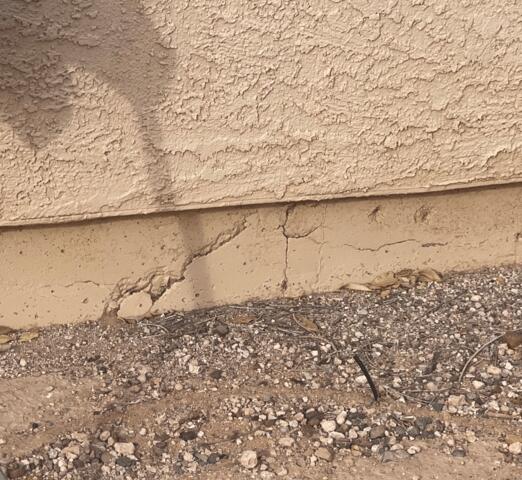 Concrete Cracks in Stem Wall Failure