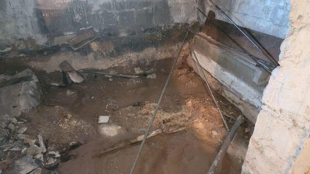 Dirt and Soil in Crawl Space