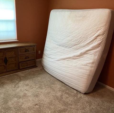 <p>Removed mattress</p>