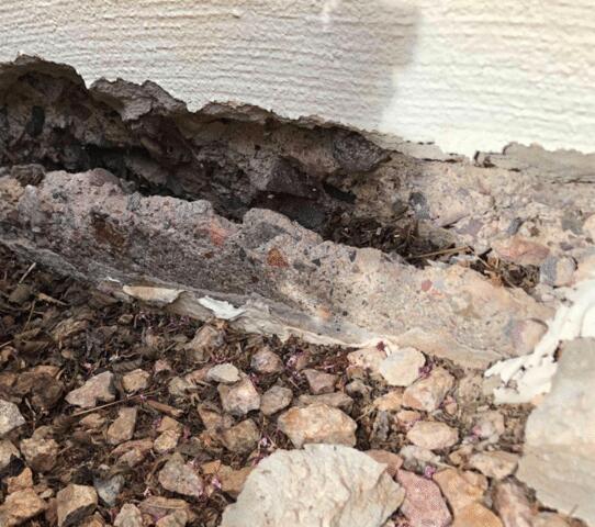 Stem Wall Failure Symptoms: Spalling Concrete