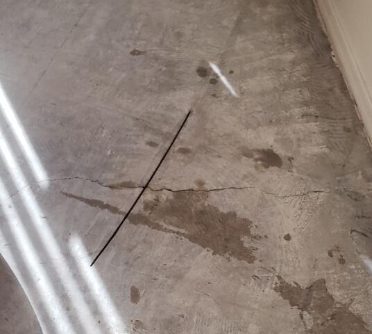 Crack Stitching Repair Method: Non-parallel Cuts