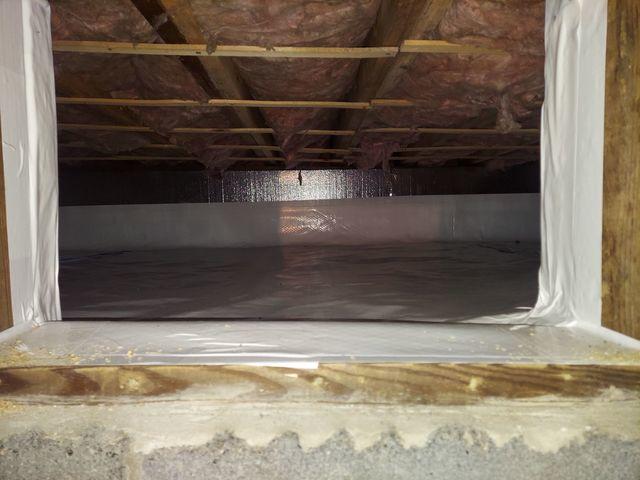 Crawl Space Entryway