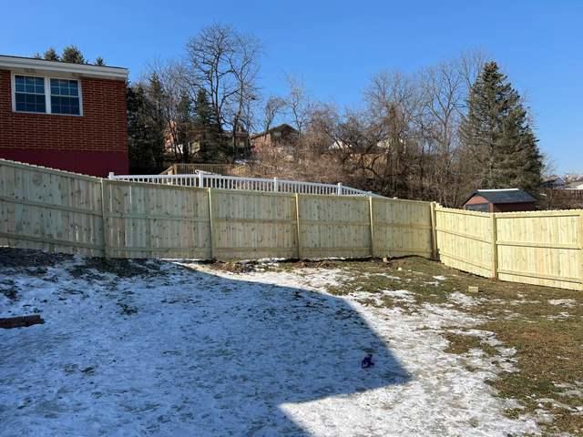 6' Natural Wood Privacy Fence