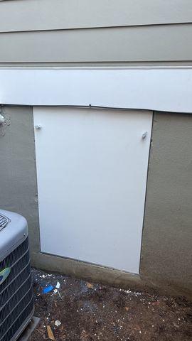 Everlast Crawl Space Door