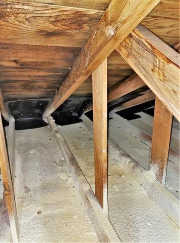 DES SprayFoam Installed in Hermantown, MN Attic as First Layer of Insulation