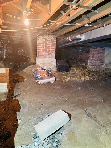 Crawl Space Before