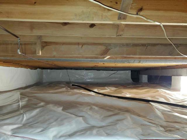 Crawl Space  Encapsulation System