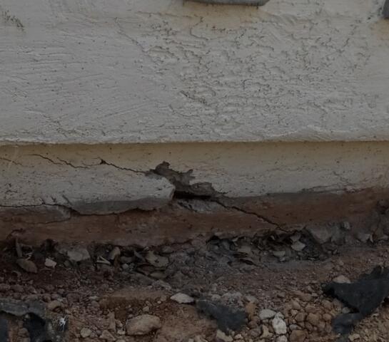 Spalling Concrete in Stem Wall down in Gilbert, Arizona