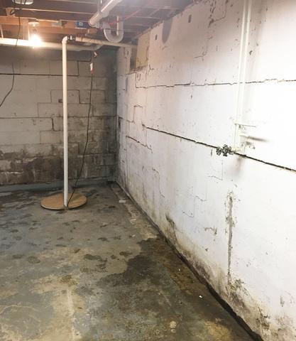 Bowing Wall