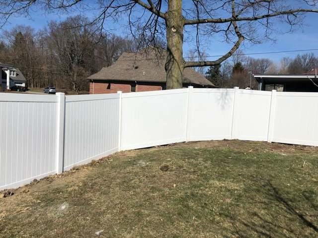 White 6' Acadia Privacy Vinyl Fence