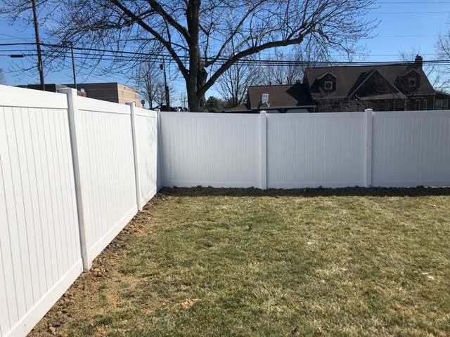 White 6' Acadia Privacy Vinyl Fence