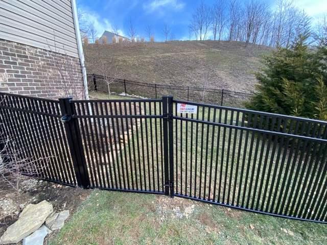 4' Classic Black Aluminum Fence