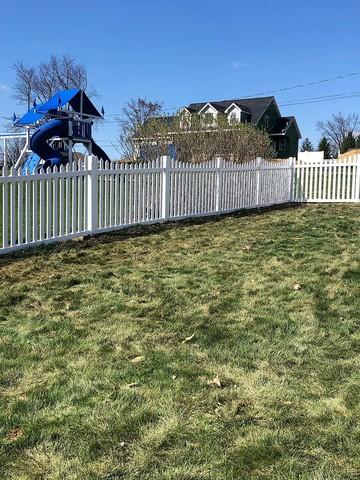 60" Olympic Picket Fence, Concave White Vinyl Fence / (1) 3' gate / (1) Double 6' gate