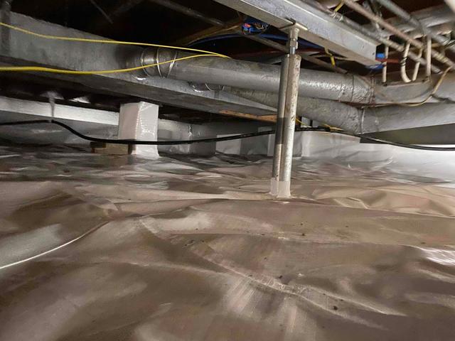 Crawl Space Floor Joist Repair