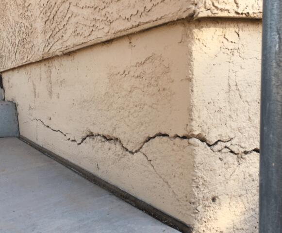 Horizontal Cracks in Stem Wall
