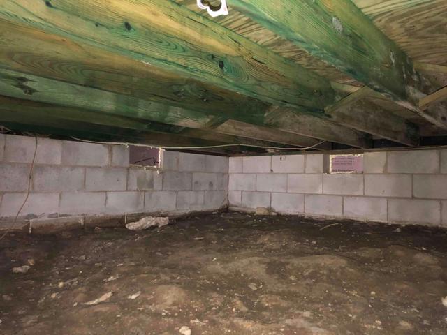 Open Vents on Foundation Walls