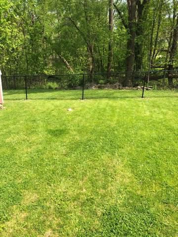 Black 4' Chain Link Fence / (1) 6' Wide Tapered Gate