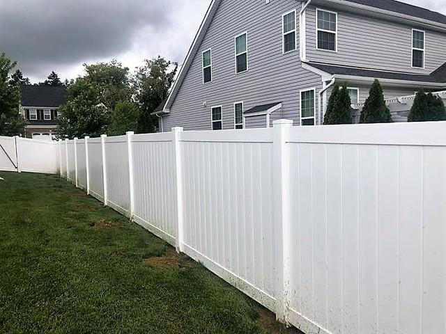 6' Acadia Privacy White Vinyl Fence / (1) 3' gate / (1) 6' double gate