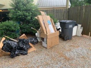 The Junkluggers of Atlanta Metro East customer needed us to room junk from their property. We strive to be the best choice of junk removal companies for customers by picking up anything whether it's big or small. Our junk callers will pick up junk and dispose of it so that the customer doesn't have to worry about it.
