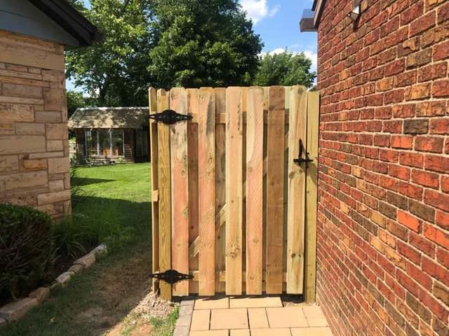 6' Shadowbox Natural Wood Pressure Treated Fence / (2) Gates