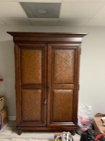 The Junkluggers of Atlanta Metro East customer was asked to do a furniture pick for this really big & heavy armoire. Let our team help you if you have something this big. These things can be dangerous to move around.