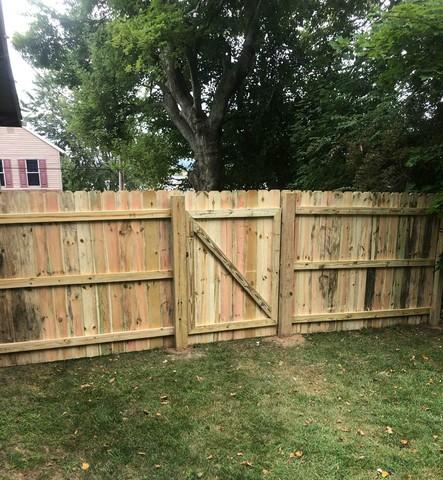 6' Privacy Natural Pressure Treated Woood Fence