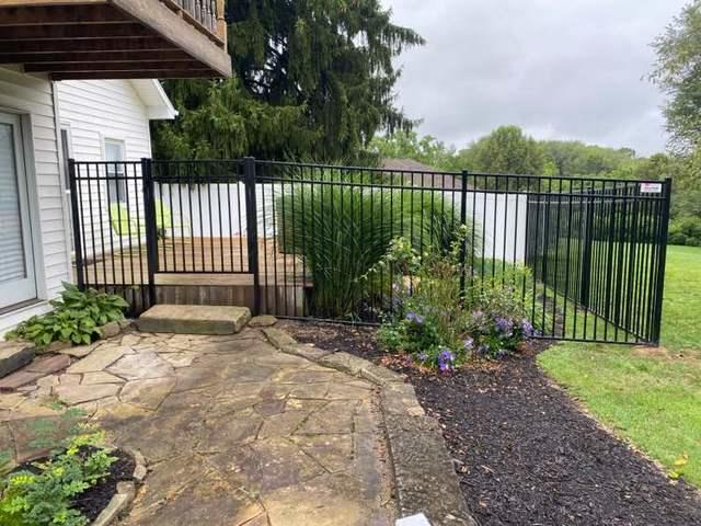 6' Classic, Commercial Grade, 3 Rail Black Aluminum Fence / (2) 4' gates