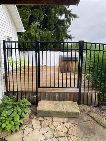 6' Classic, Commercial Grade, 3 Rail Black Aluminum Fence / (2) 4' gates