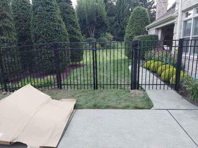 5' Classic, 3 Rail, Picket Through Bottom Rail, Residential Grade Black Aluminum Fence /  (2) 4' Gates / (1) 8' Double Gate