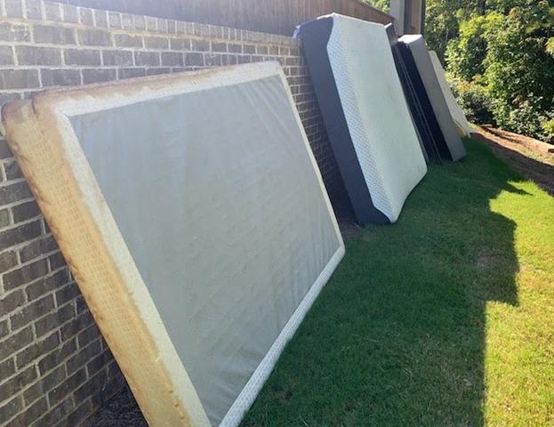 <p>The Junkluggers of Atlanta metro east were called by customer in Peachtree corners to help them get rid of several mattresses and box springs. Our team and trucks are the perfect choice for customers when they want to get rid of these kinds of items. The cherry on top is that we have donation partners that take these items so others can use them.</p>