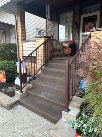 Brown Fine Texture 36" Tuscany C-10 Aluminum Railing