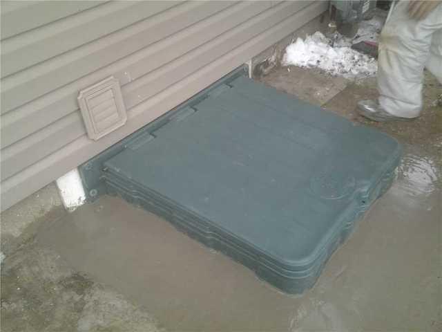 Crawl Space Entrance Door in Monroe