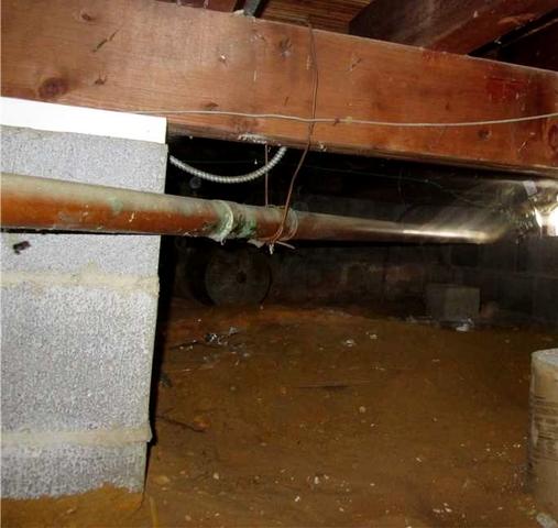 Wet Crawl Space Problems