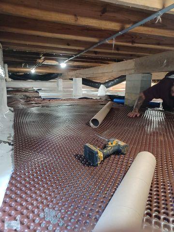 Crawlspace Encapsulation System with Vapor Barrier