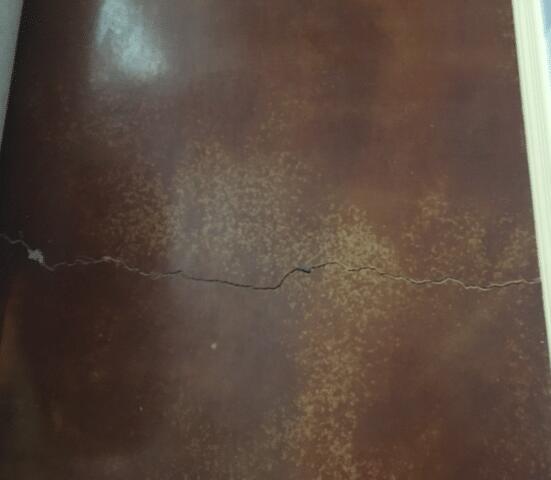 Symptoms of Foundation Problems: Floor Cracks
