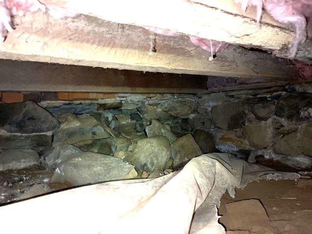 Crawl Space Before