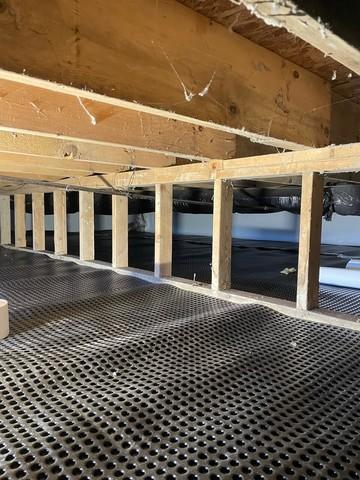 Drainage Matting is an excellent waterproofing tool when installing CleanSpace. Drainage Matting has dimples throughout to create channels for water to flow through them and to a drain point. These mats will stop water from pooling up and becoming an issue!