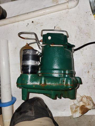 Cast Iron Pump