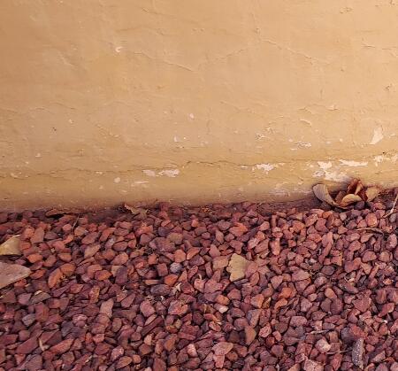 Signs of Stem Wall Failure: Horizontal Crack