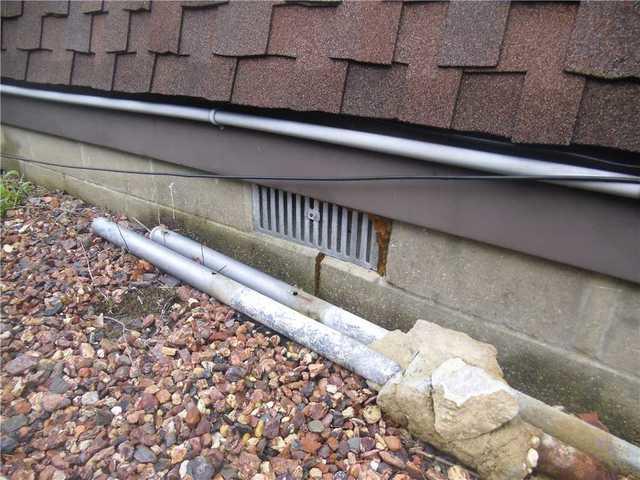 Wrong Way to Vent a Crawl Space
