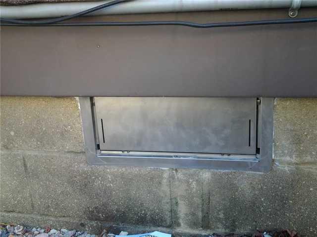 How to Vent a Crawl Space