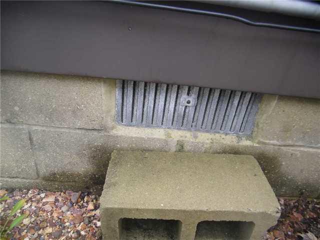 Wrong Way to Vent a Crawl Space