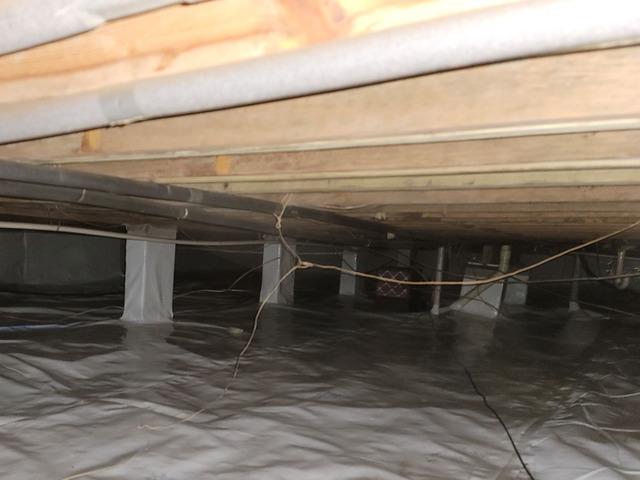 Here is the general crawl space area after being encapsulated.