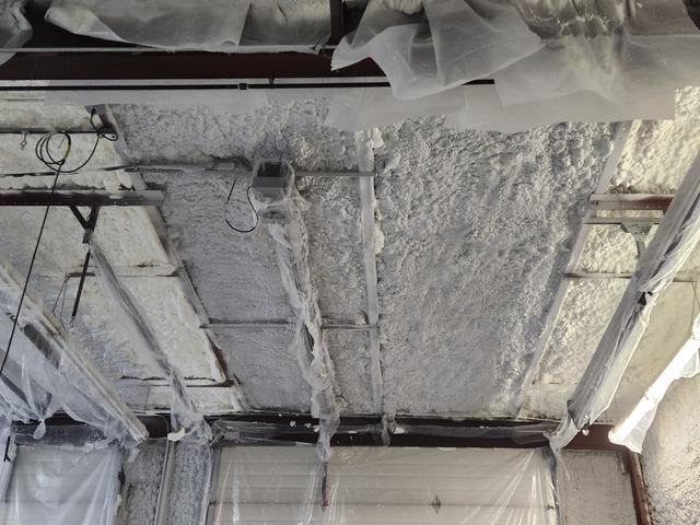 How the left side of the ceiling looked fully insulated.