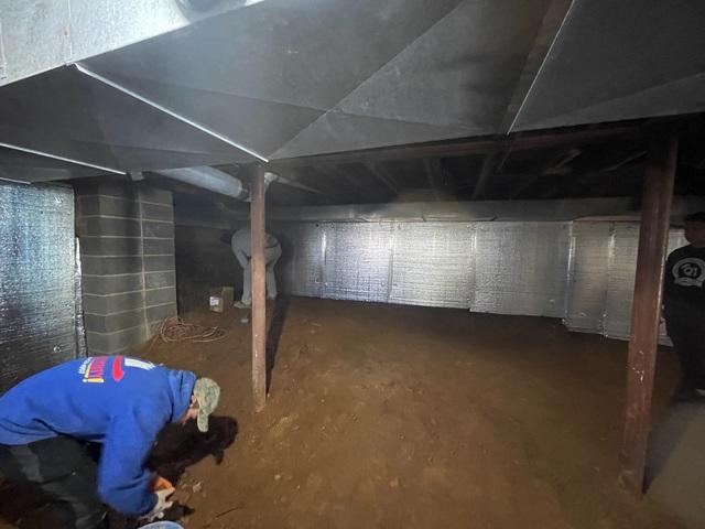 Crawl Space Before